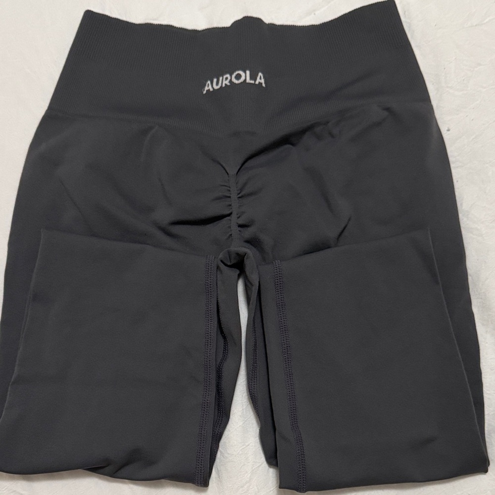 Aurola Grey Leggings